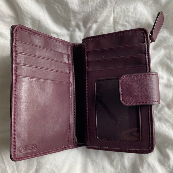 Vintage Burgundy Coach Wallet - Picture 3 of 3